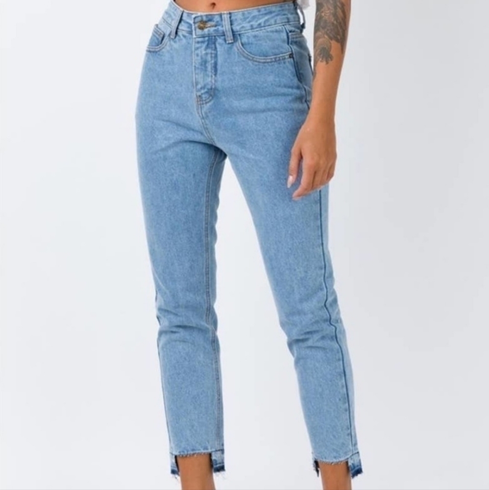 Lioness Size 4 Mind Over Matter Mom Jeans High Rise Ankle Cropped Step Hem